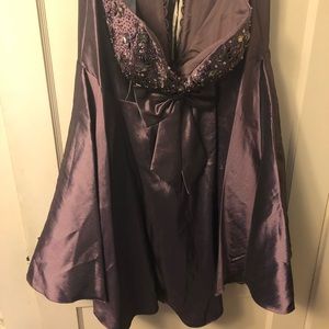 David’s Bridal purple holiday dress